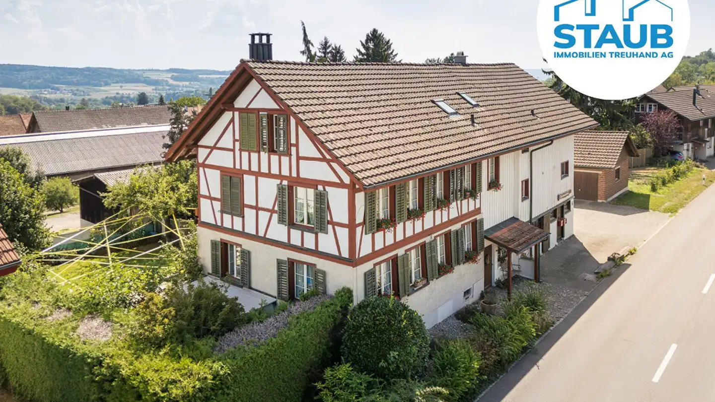 Residential building for sale - Kreuzlingerstrasse 6, 8566 Neuwilen