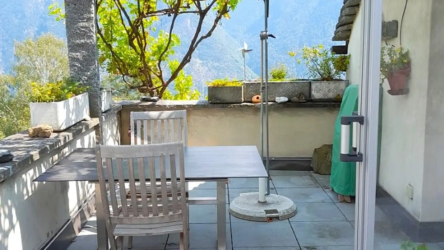 Semi-detached house for sale - 6540 Castaneda - Photo 4