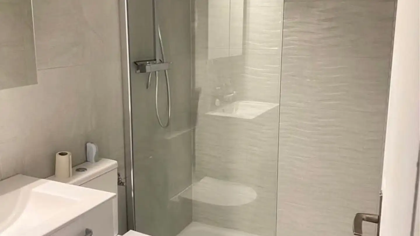 Wohnung mieten - Rue Du Pont-De-Vaux, 2525 Le Landeron - Foto 3