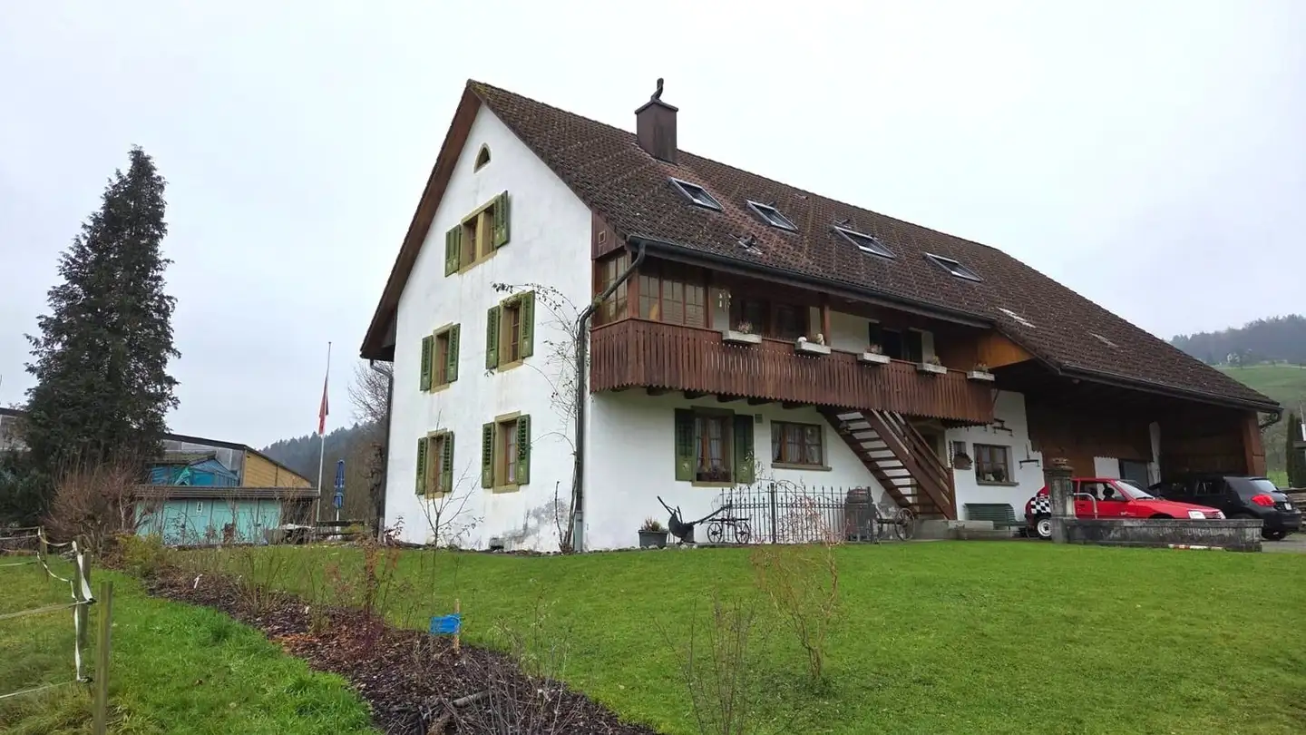 Attic flat for rent - Brühlstrasse 3, 5727 Oberkulm