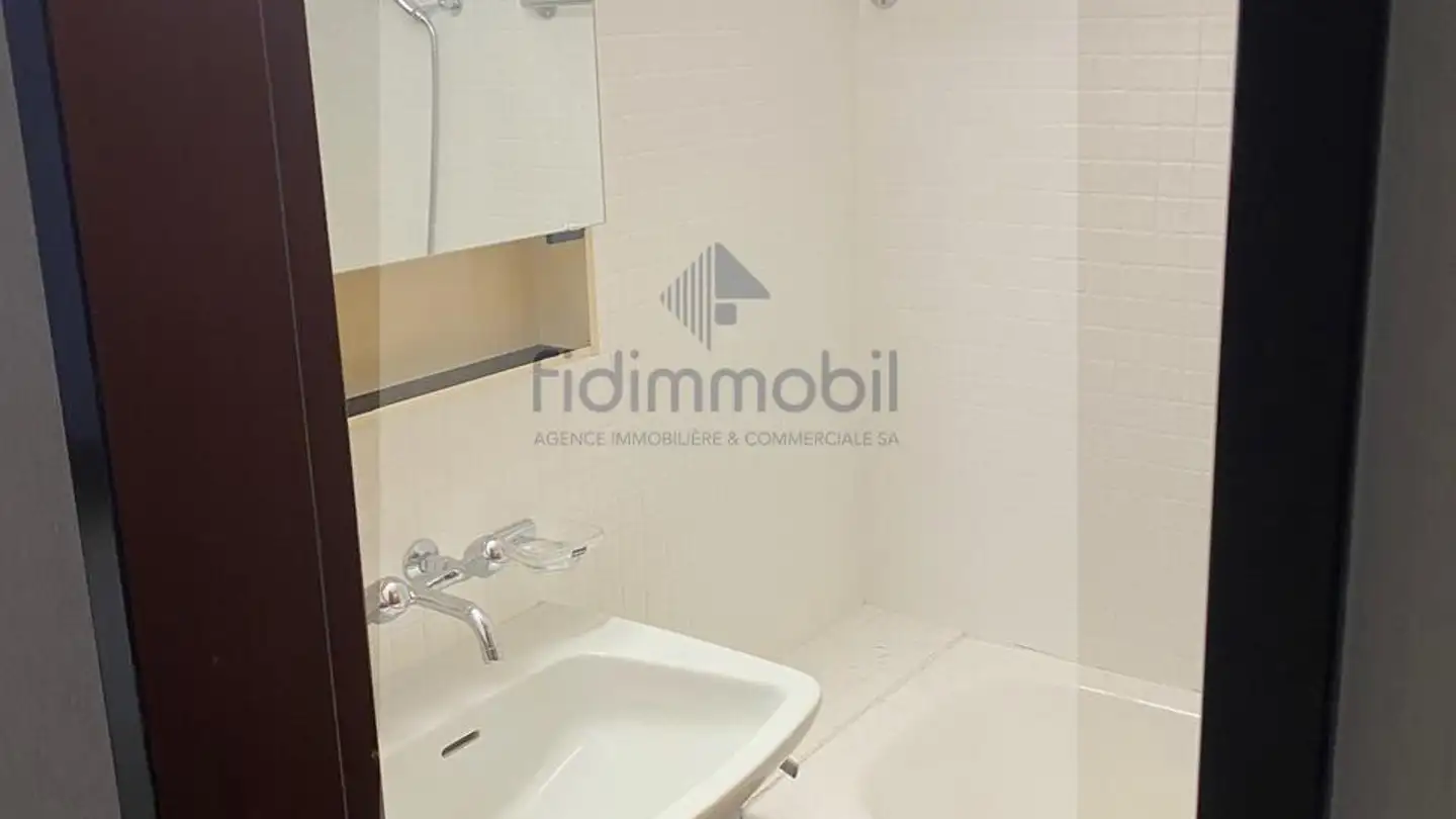 Appartement à louer - Avenue De La Gare 42, 2800 Delémont - Photo 2