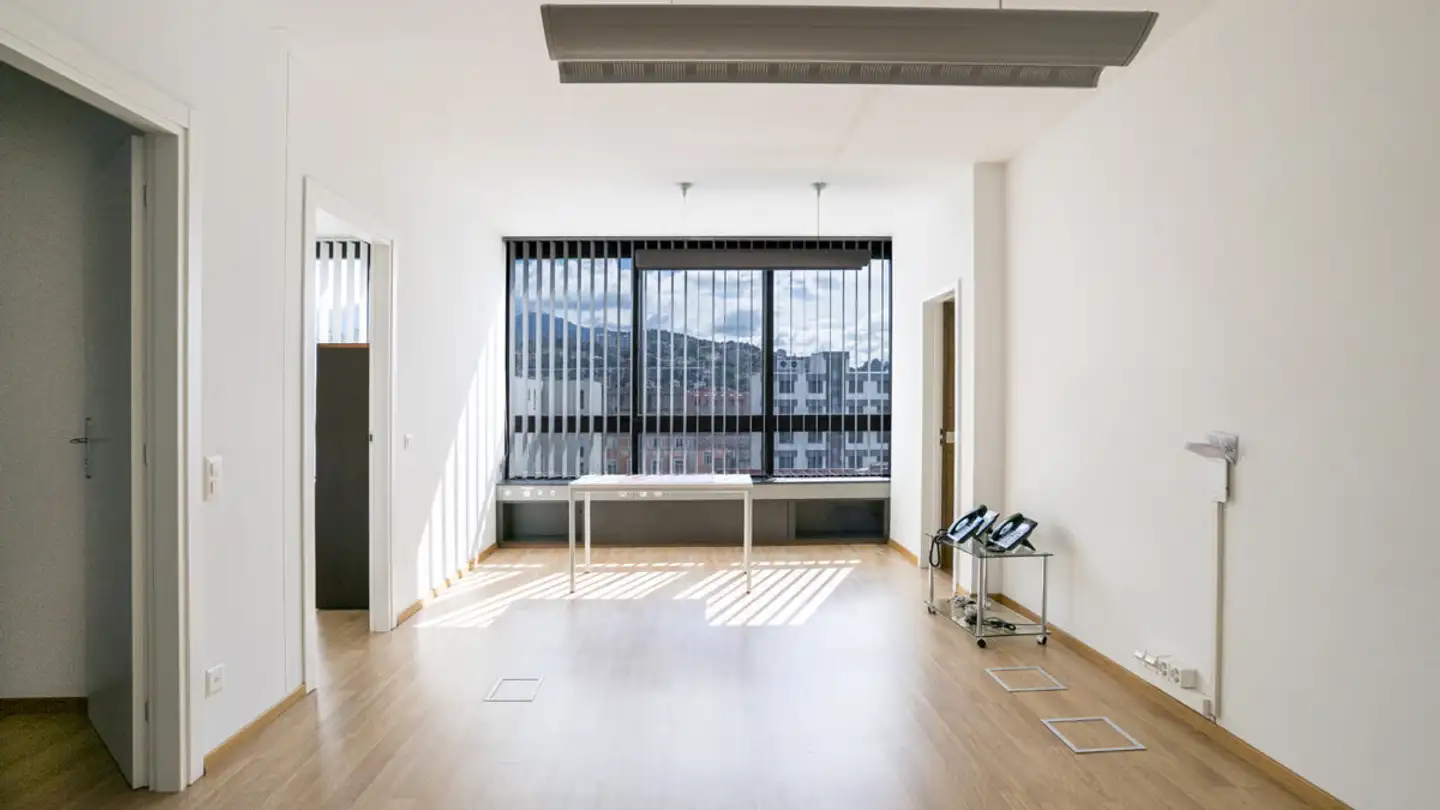 Office space for rent - 6830 Chiasso - Photo 3