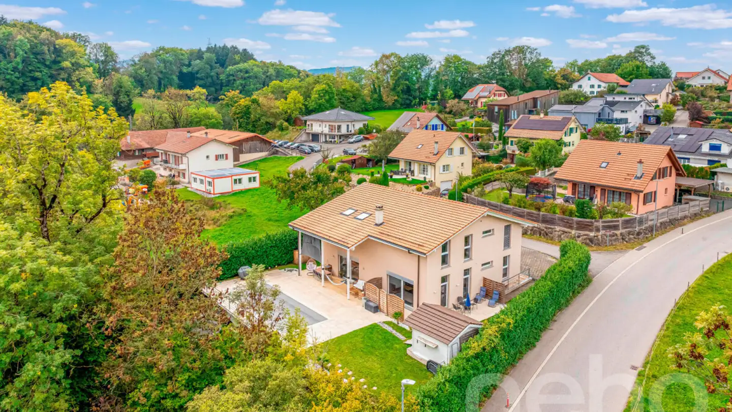 Immeuble résidentiel à vendre - 1617 Tatroz