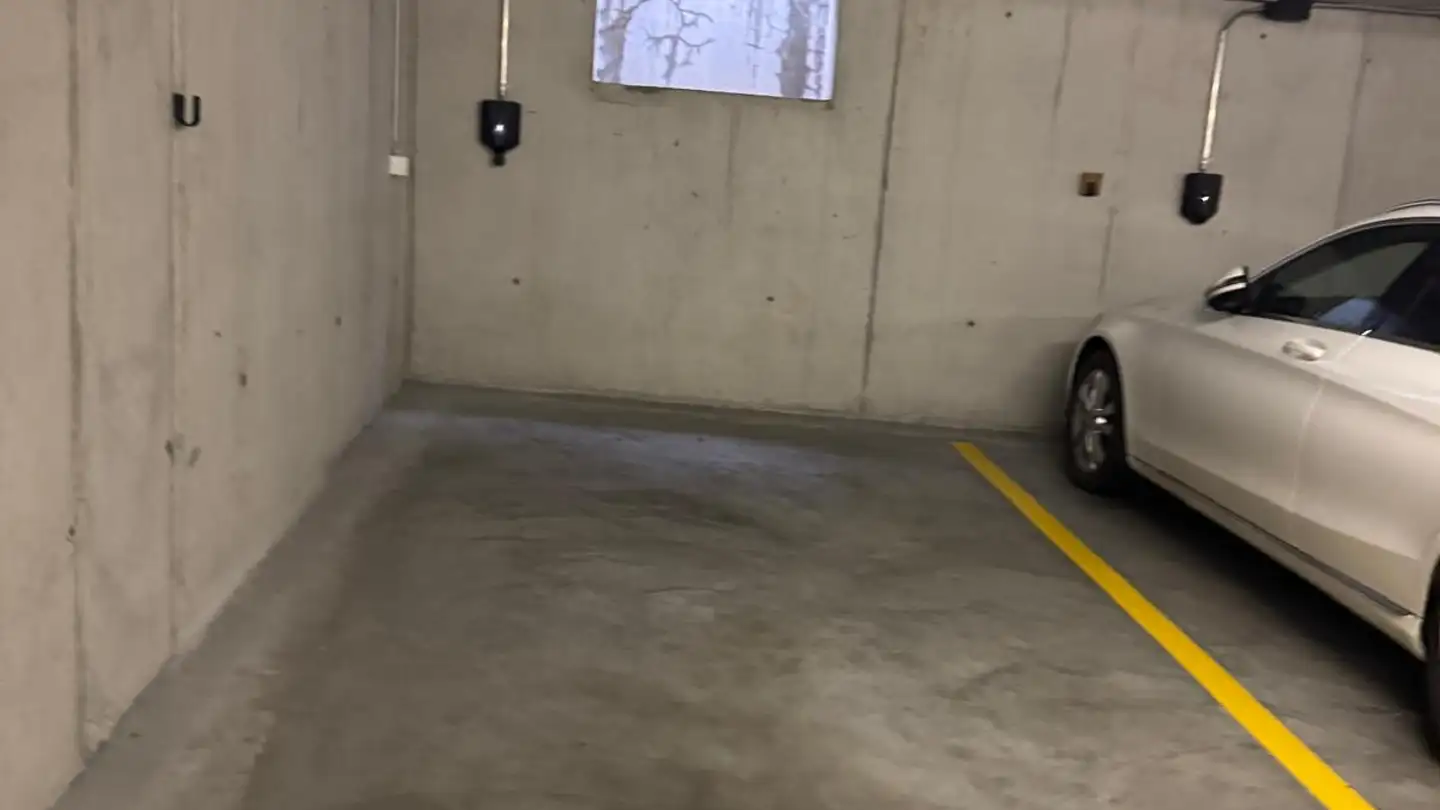 Single garage for rent - Untere Heslibachstrasse 35, 8700 Küsnacht ZH - Photo 4