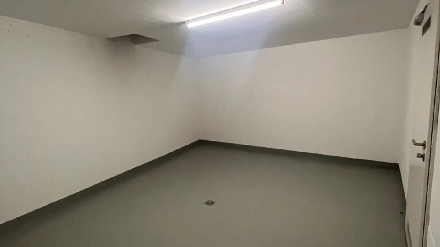 Storage space for rent - Schwanenstrasse, 9000 St. Gallen - Photo 2