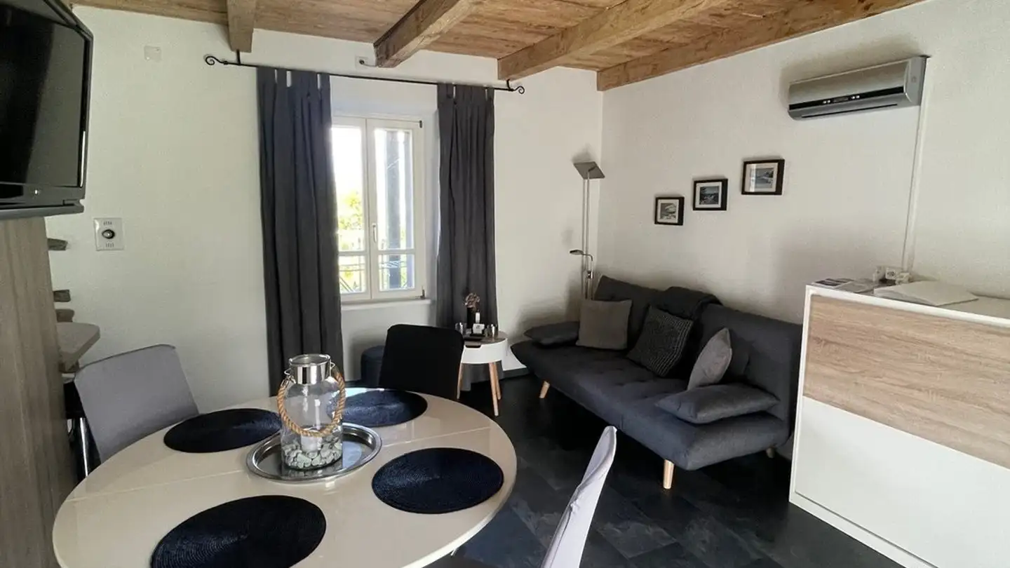 Apartment for rent - Via Casenzano 76, 6575 Vairano