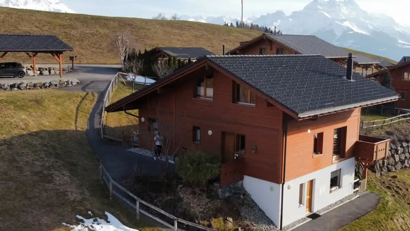 Chalet for sale - Route Des Corbelets 53, 1854 Leysin - Photo 2