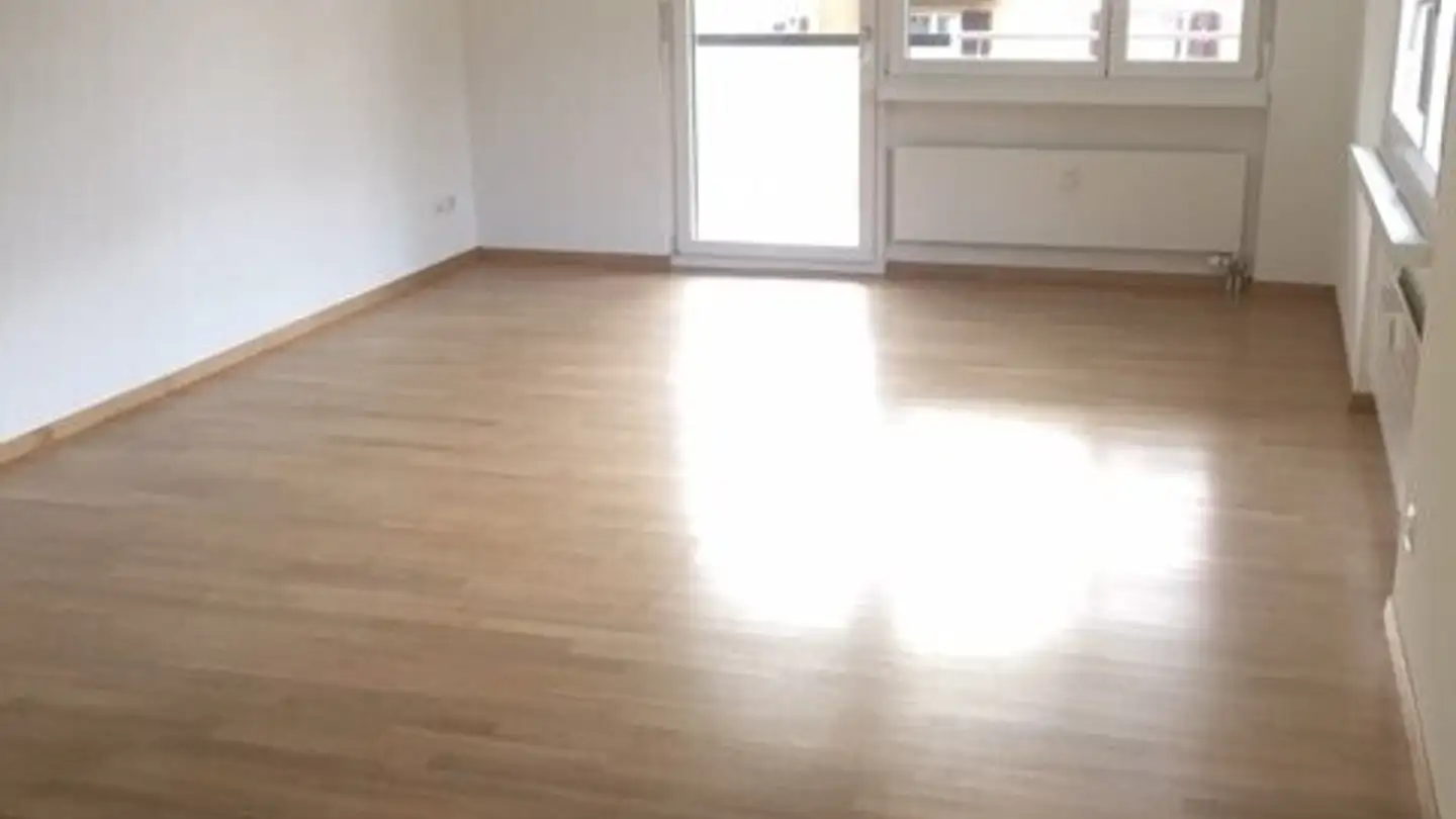 Wohnung mieten - Dennlerstrasse, 8047 Zürich - Foto 2