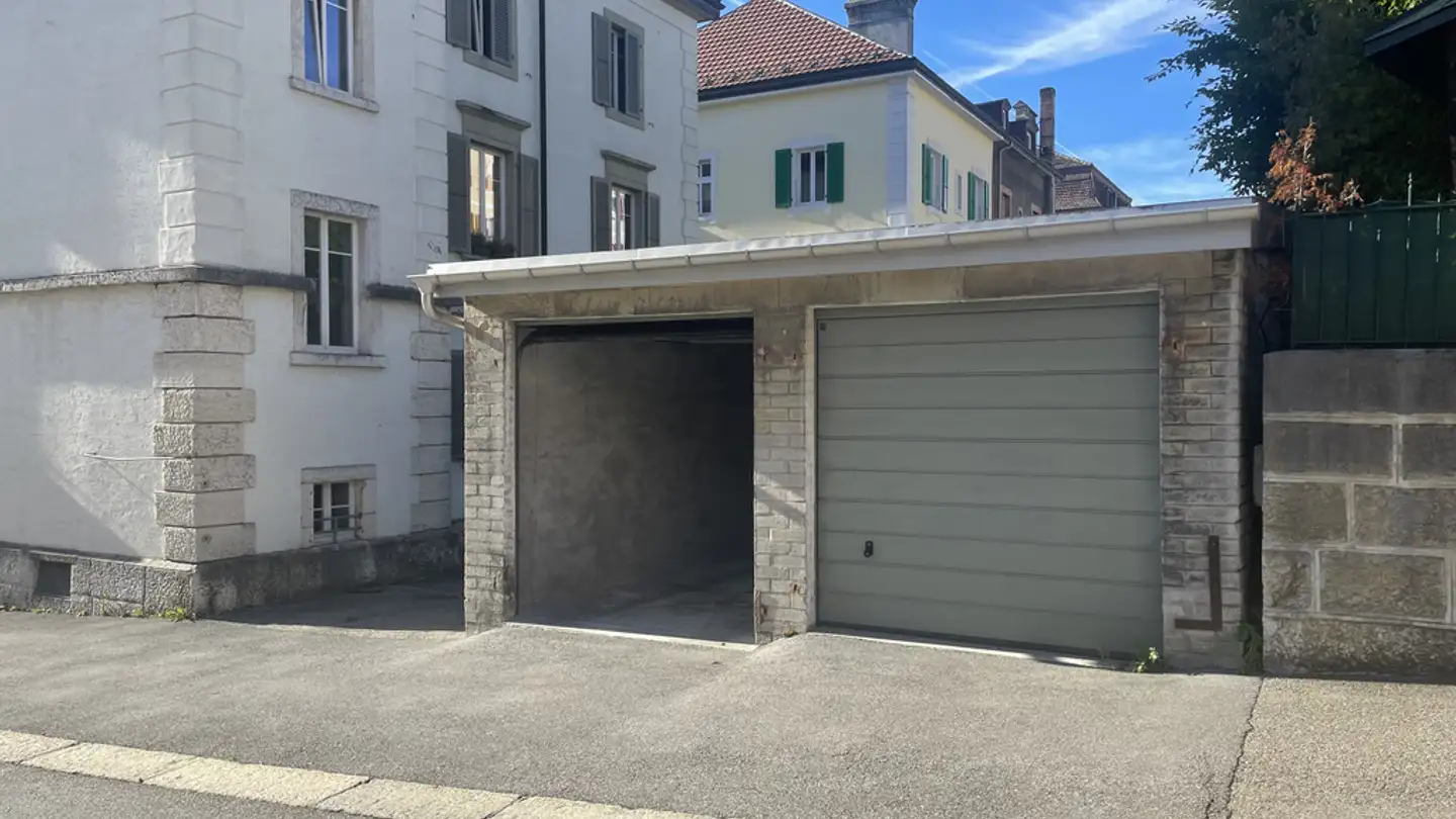 Garage individuel à louer - Rue Numa-Droz 76, 2300 La Chaux-de-Fonds