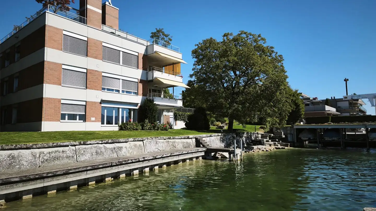 Attique à louer - Seestrasse 808, 8706 Meilen