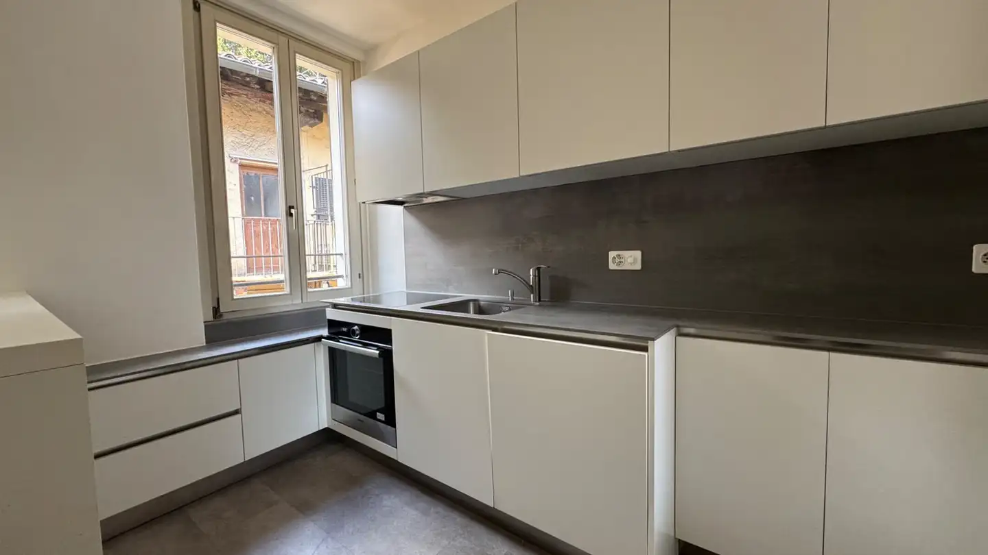 Appartamento in affitto - Vicolo Pessina, 6988 Ponte Tresa - Foto 2