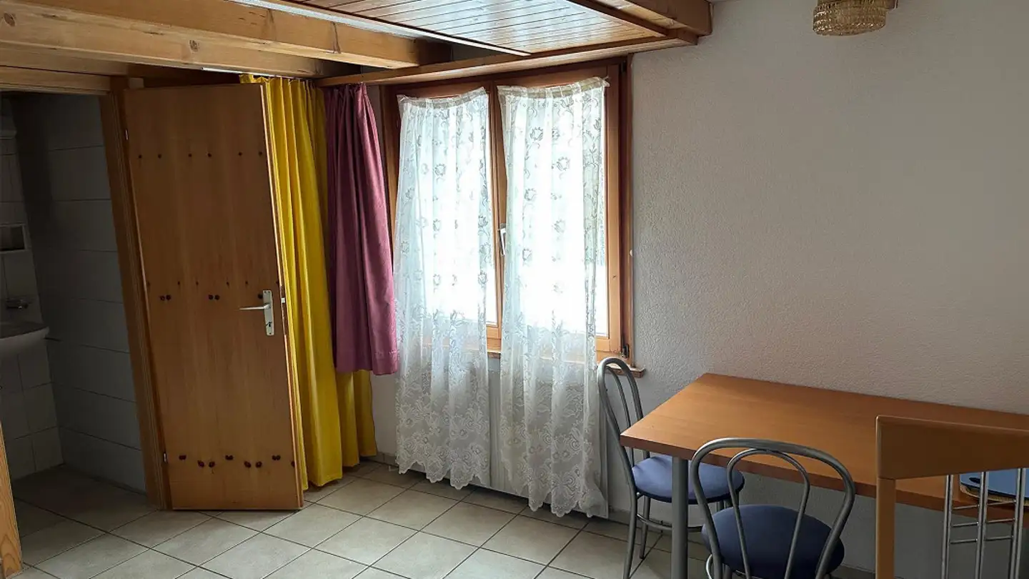 Apartment for rent - 8873 Amden - Photo 2