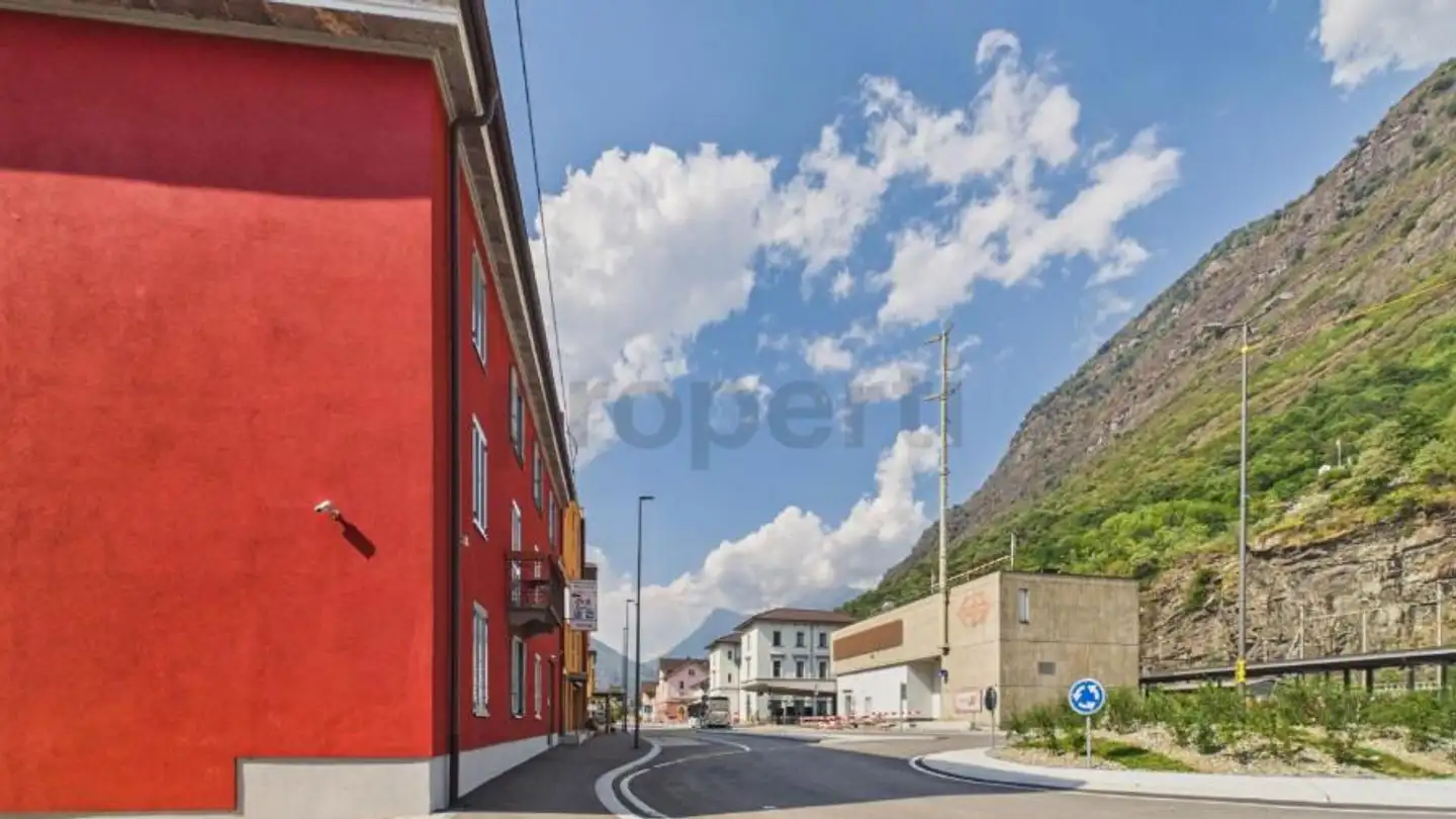 Immeuble résidentiel à vendre - 6710 Biasca - Photo 2