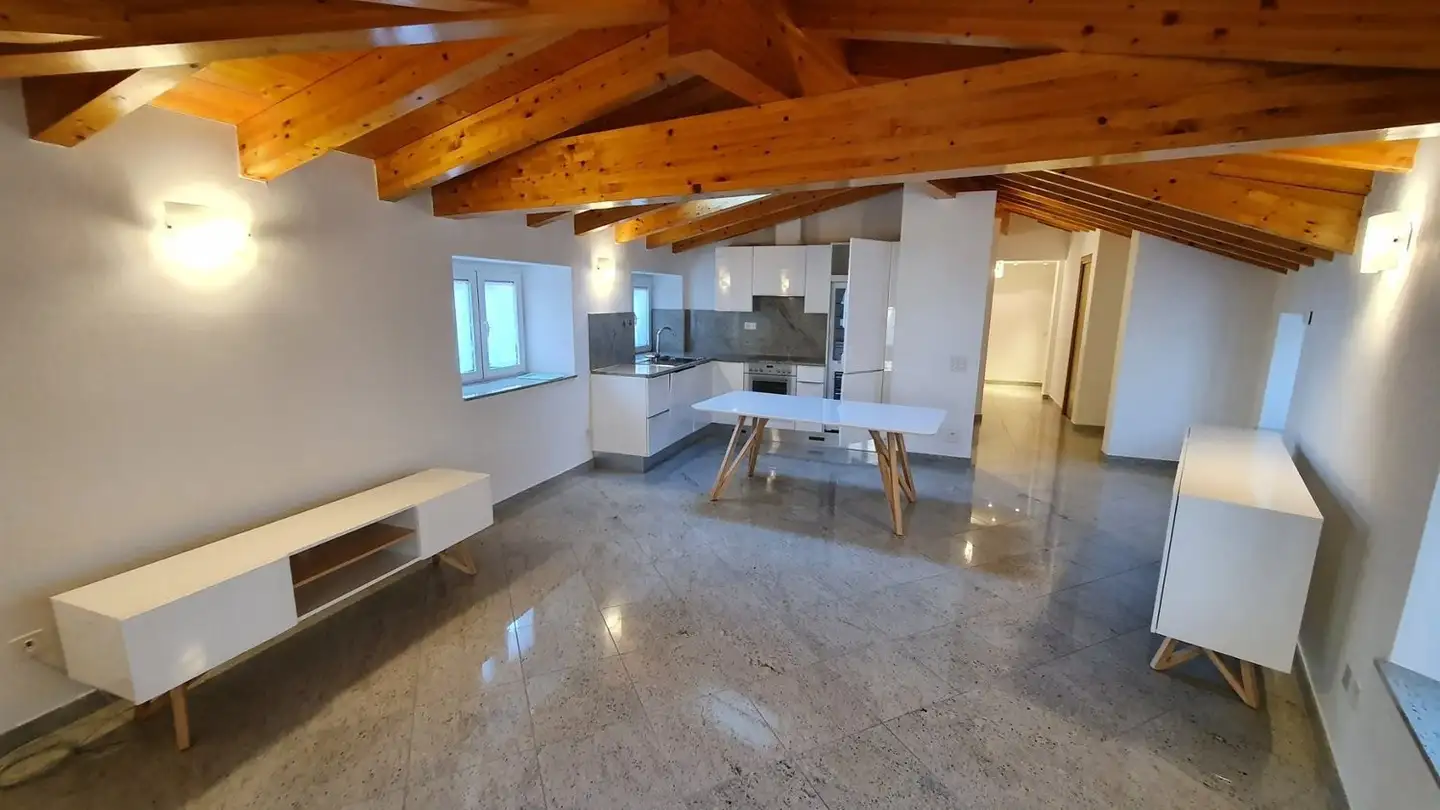 Apartment for rent - 6826 Riva San Vitale