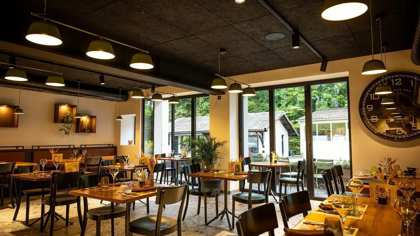 Restaurant for rent - 1135 Denens - Photo 3