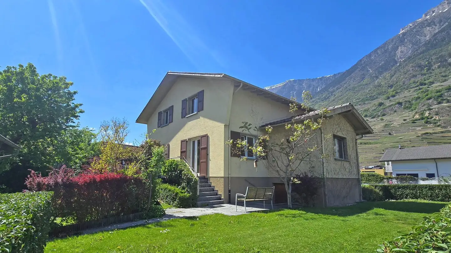 Single house for sale - 1926 Fully