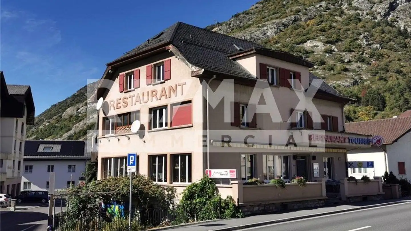 Commercial for sale - Bahnhofstrasse 8, 3942 Raron