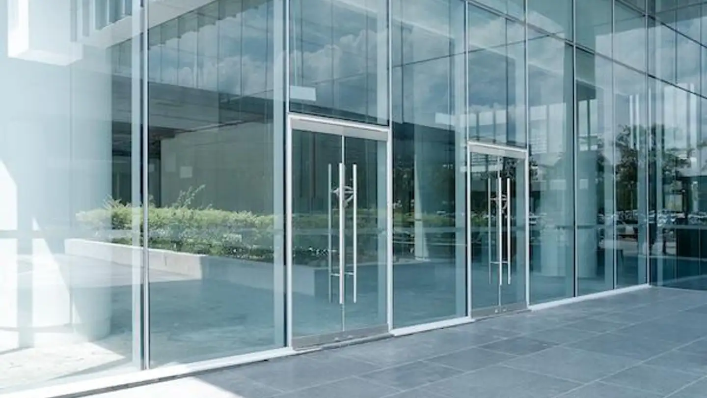 Shop for rent - Avenue De Châtelaine, 1203 Genève