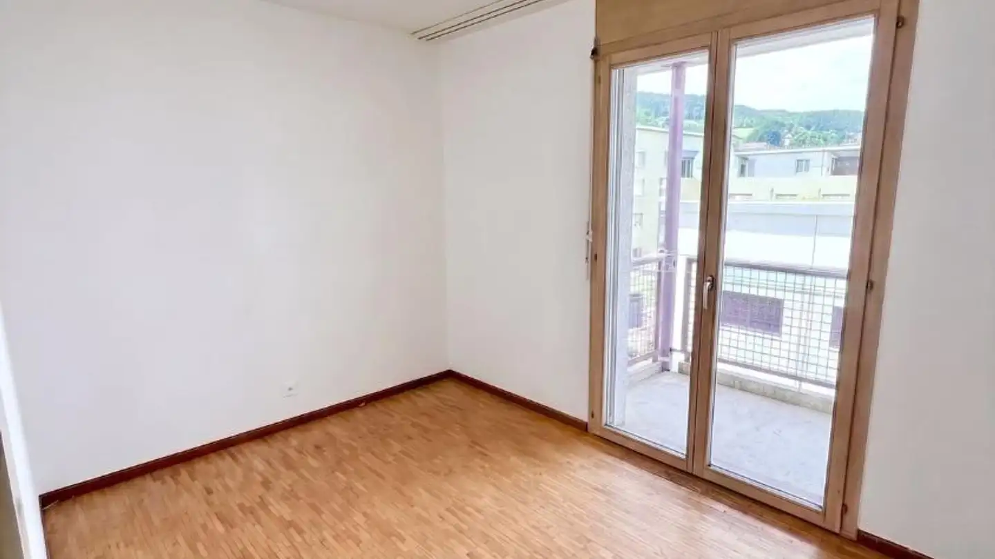 Attic flat for rent - Route Des Rottes 26, 1964 Conthey - Photo 3