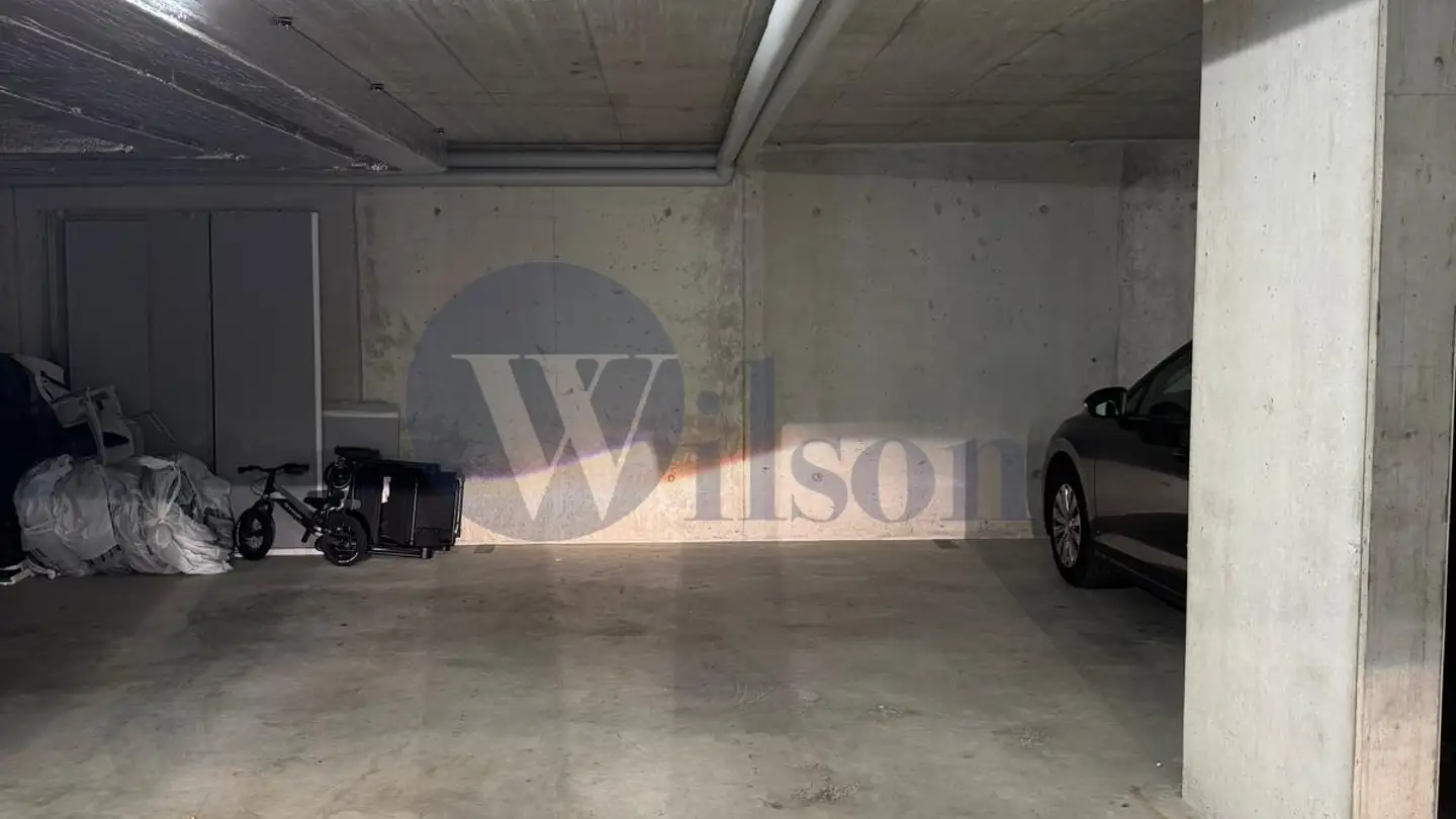 Überdachter Parkplatz mieten - Grand-Rue 24, 1262 Eysins