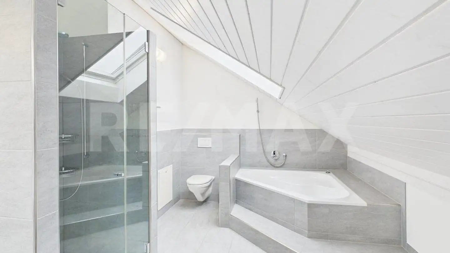 Casa bifamiliare in affitto - Untere Burgwies 5, 8864 Reichenburg - Foto 3
