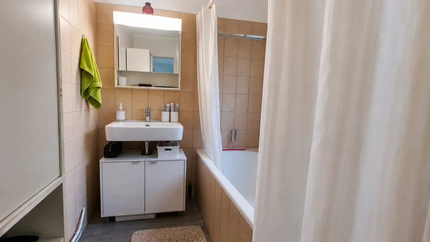 Wohnung mieten - Stegstrasse 17b, 8820 Wädenswil - Foto 2