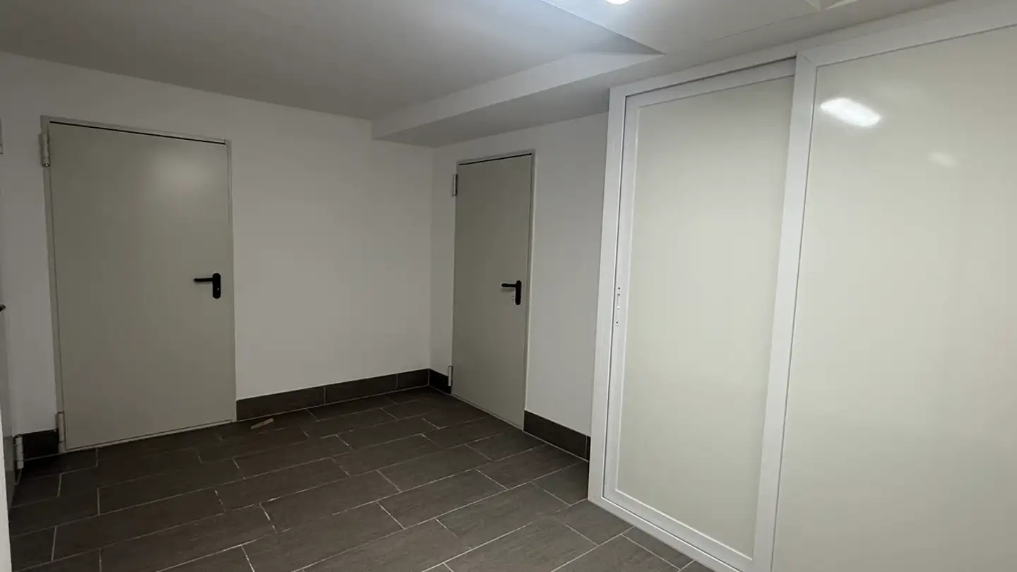 Spazio di archiviazione in affitto - Via Famiglia Carlo Scacchi 9, 6825 Capolago