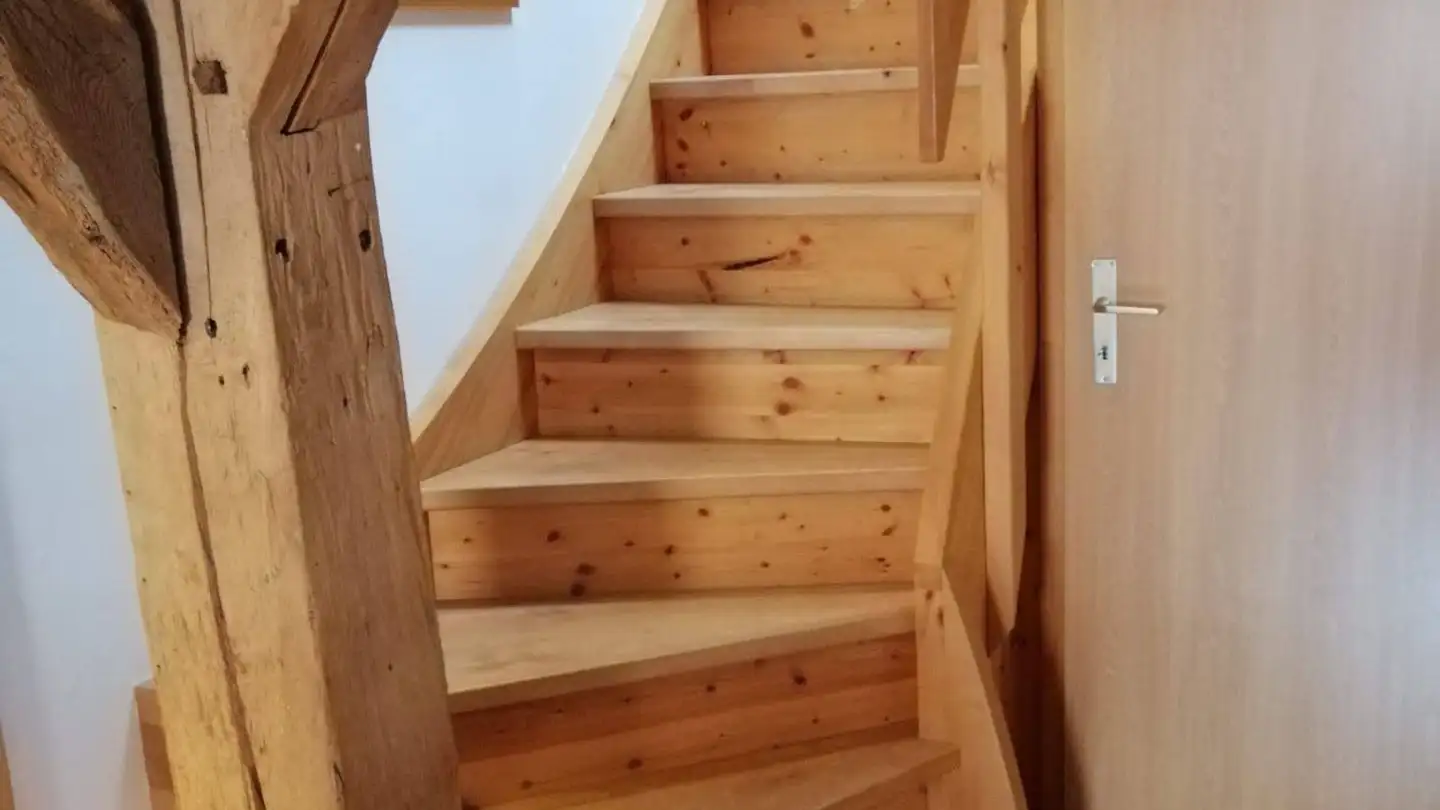 Attic flat for rent - Dorfstrasse 11, 8248 Uhwiesen - Photo 4