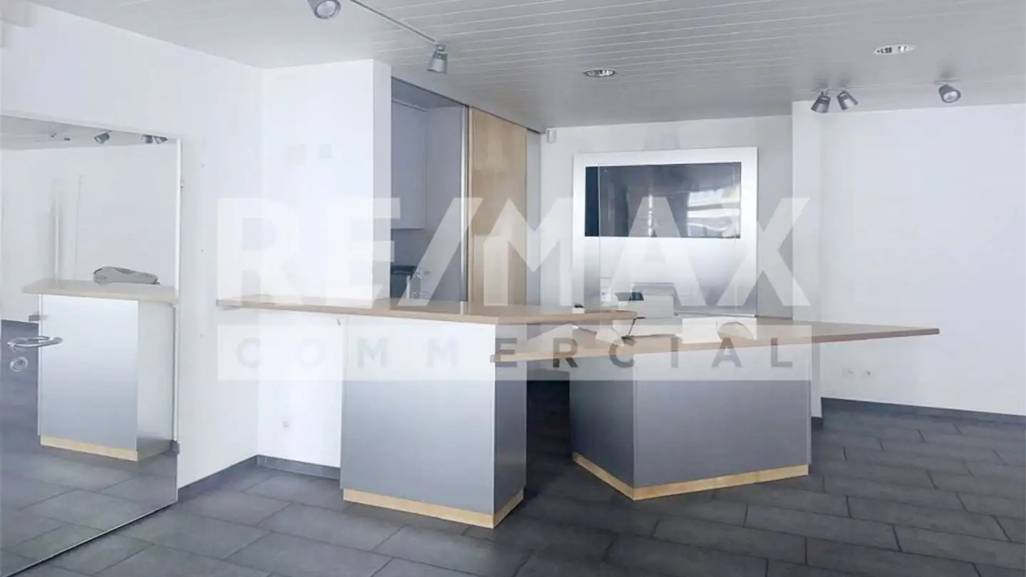 Commerciale in affitto - Gersauerstrasse 11, 6440 Brunnen - Foto 3