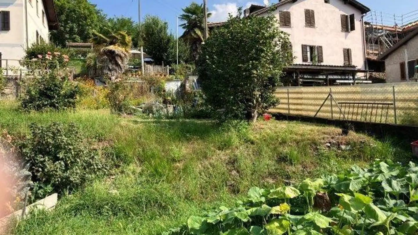 Terrain constructible à vendre - 6998 Monteggio