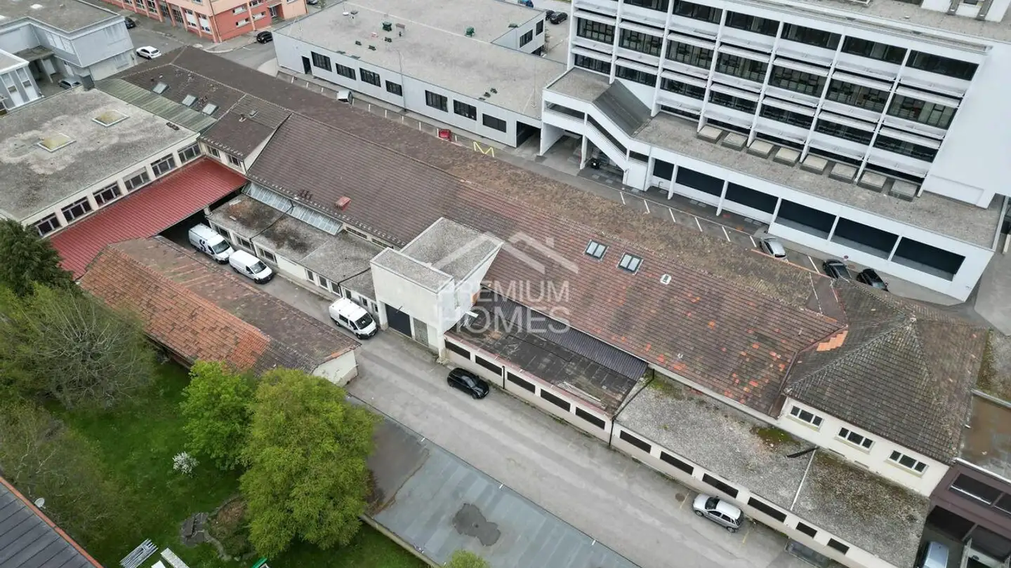 Gewerbe kaufen - 2300 La Chaux-de-Fonds