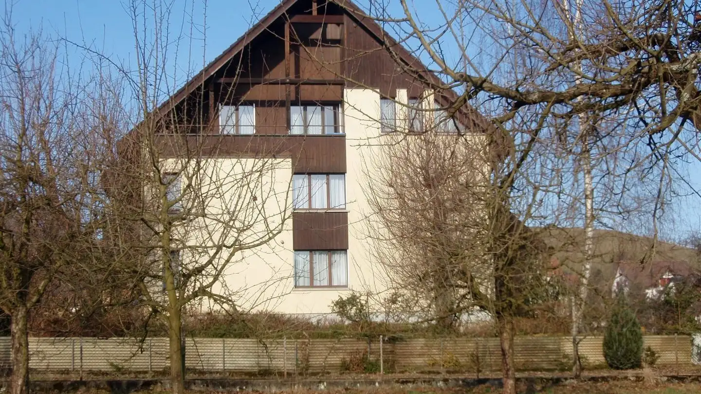 Appartement à louer - Im Bruchli 2, 8187 Weiach
