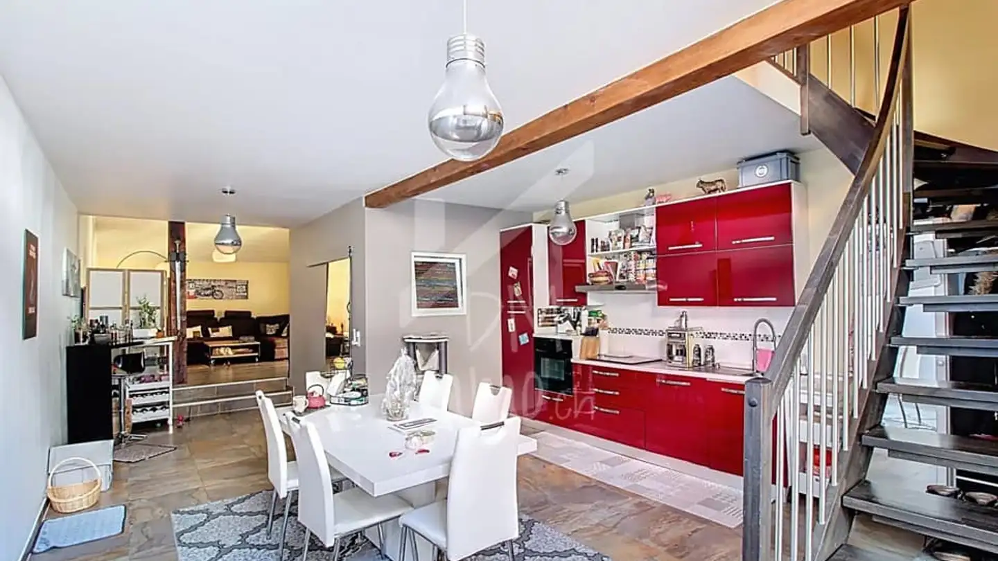 Residential building for sale - 1926 Fully