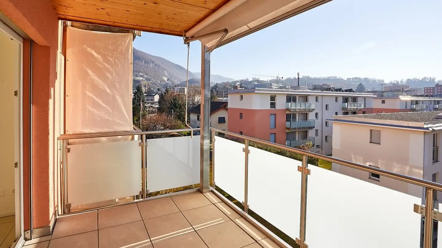 Wohnung mieten - Via Flora Ruchat-Roncati 4f, 6850 Mendrisio - Foto 2