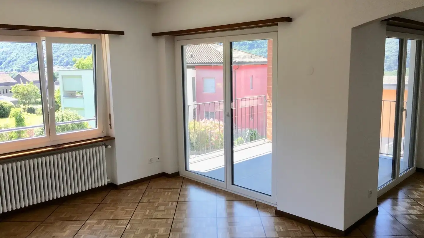 Single house for rent - Vicolo Ruscada 3, 6517 Arbedo