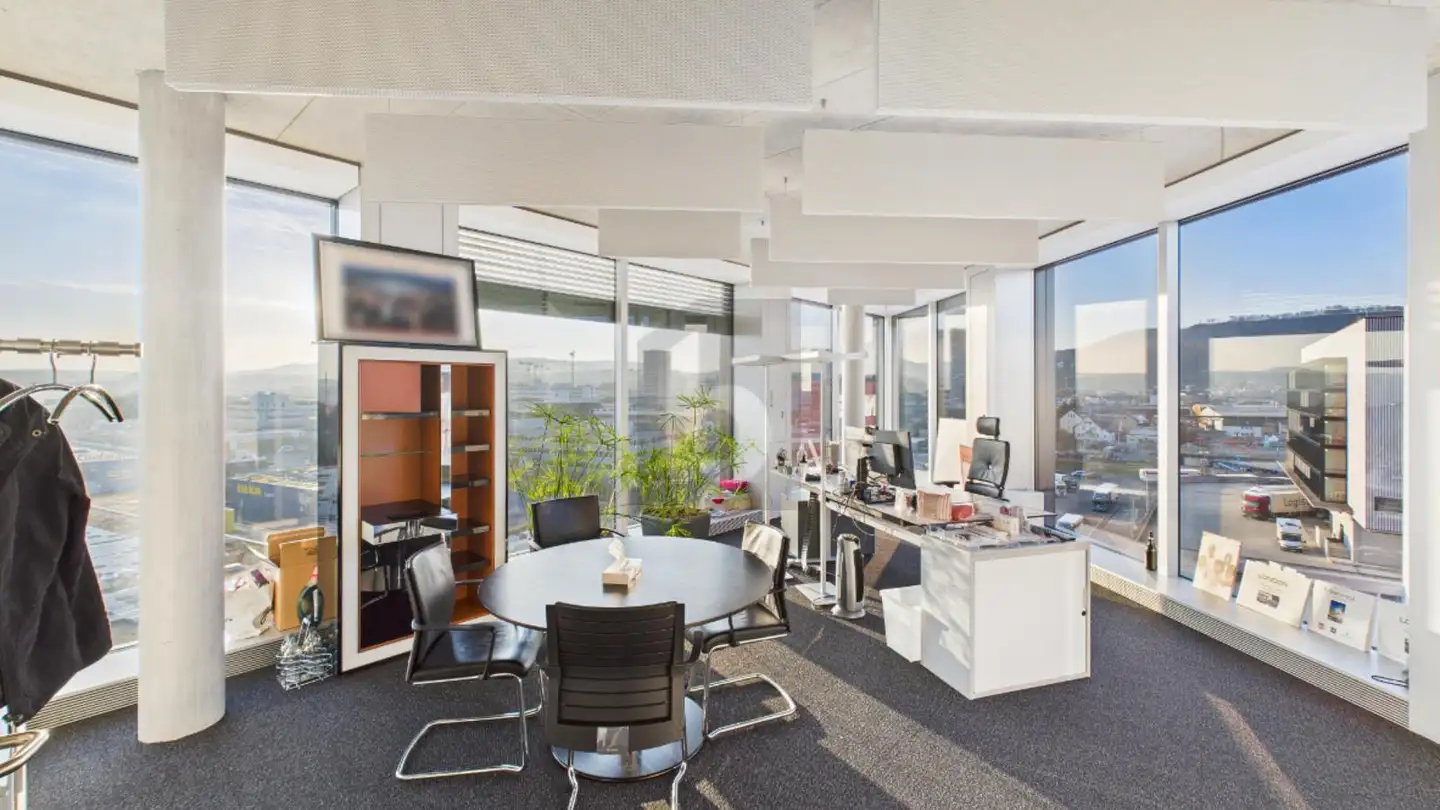 Spazio ufficio in affitto - 4133 Pratteln