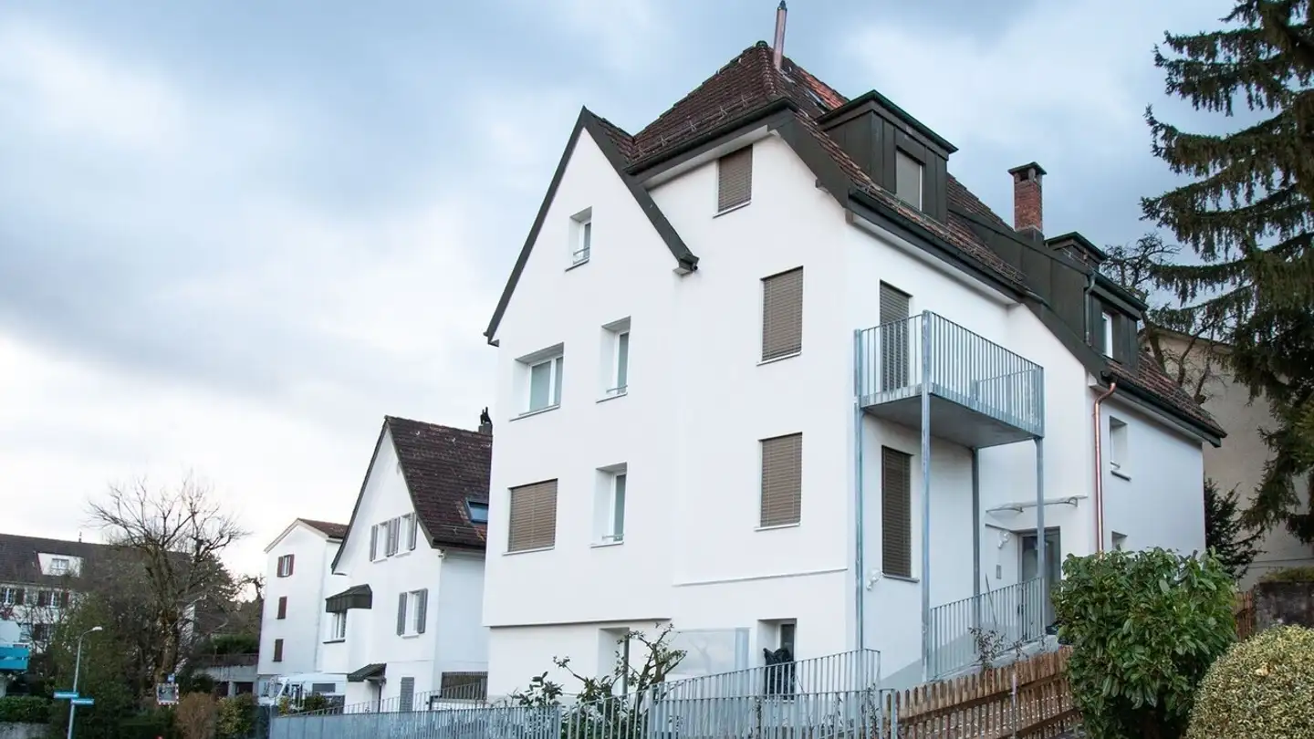 Studio mieten - Althoosstrasse 11, 8046 Zürich