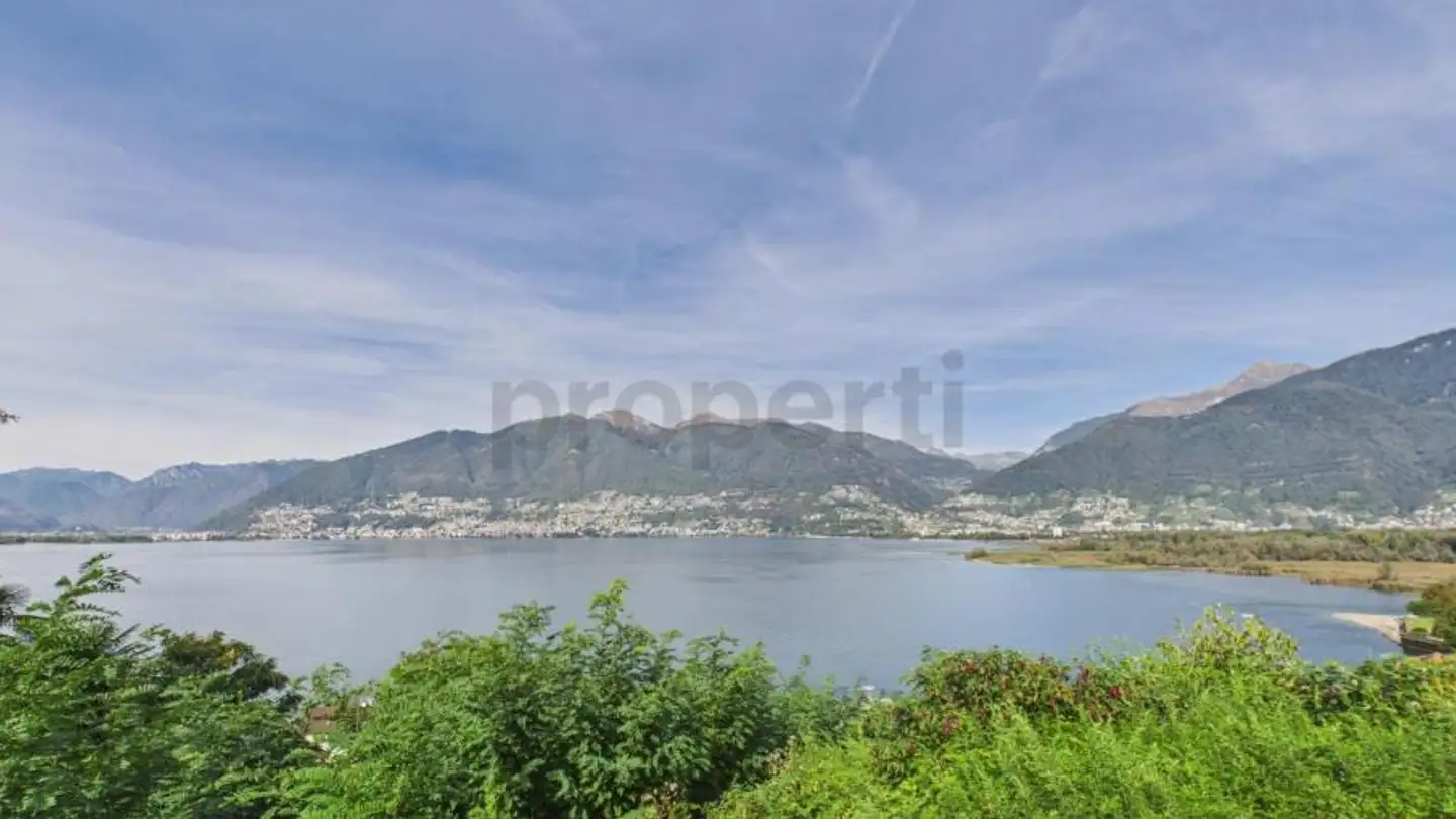 Terrain constructible à vendre - 6573 Magadino