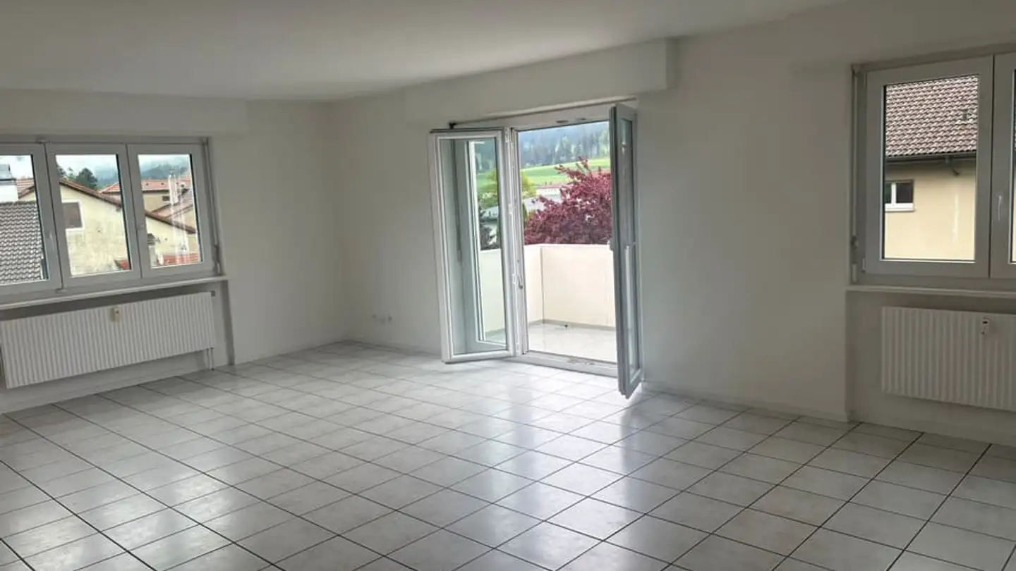 Appartement à louer - Sous Les Colons 5, 2735 Malleray - Photo 2