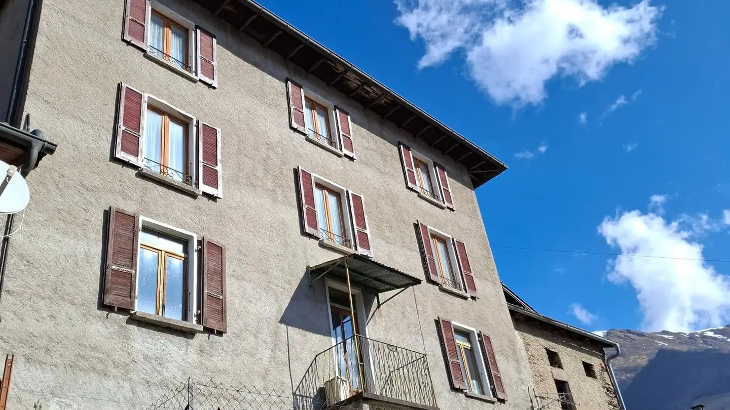 Single house for sale - Certara, 6959 Certara