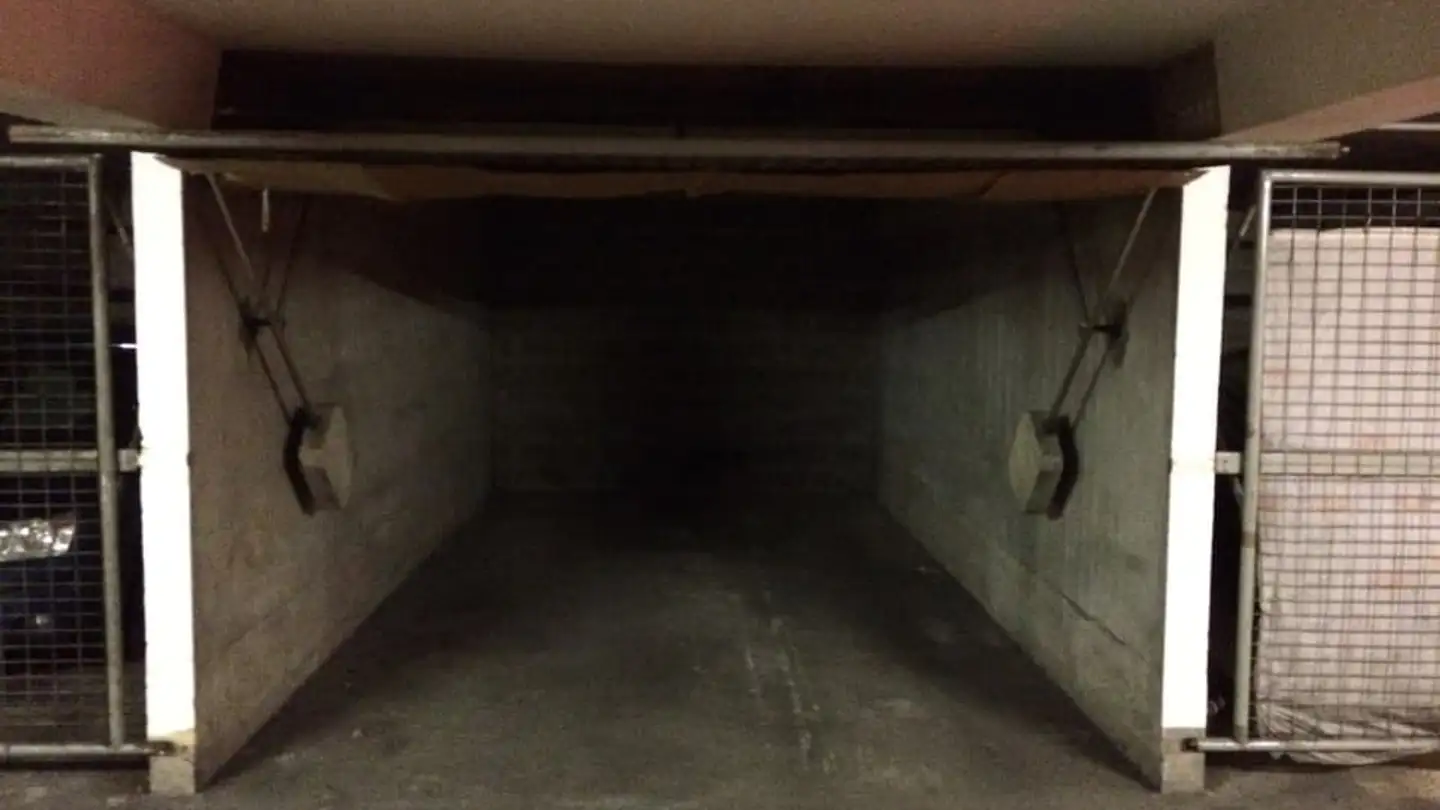 Single garage for rent - Passerelle Du Lignon, 1219 Le Lignon