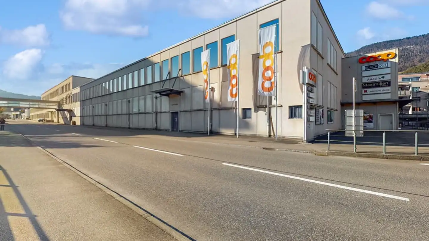 Commercial for rent - Rue Industrielle 16, 2740 Moutier