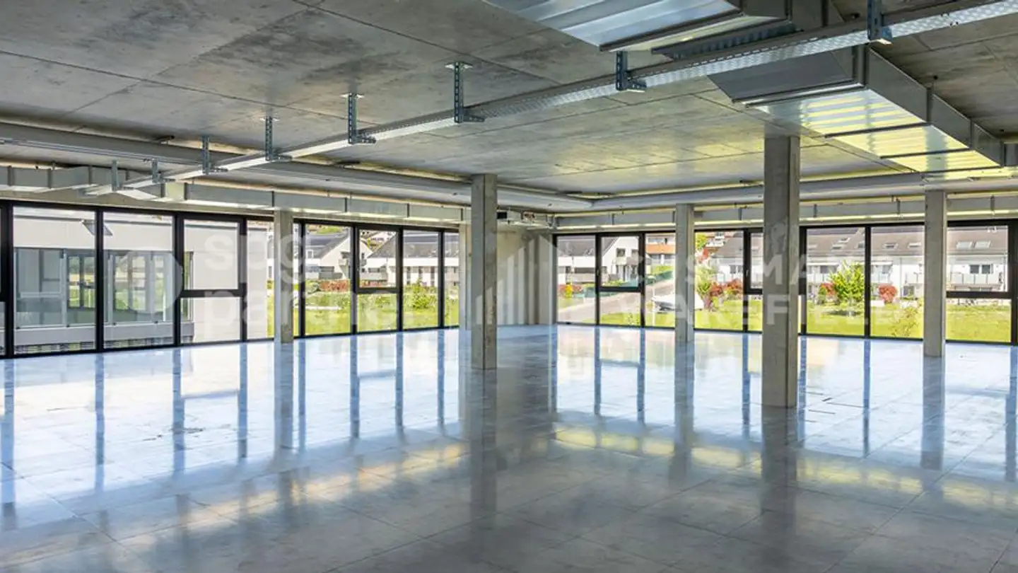 Mischgenutztes Gebäude mieten - Route Des Romelles 13, 1293 Bellevue