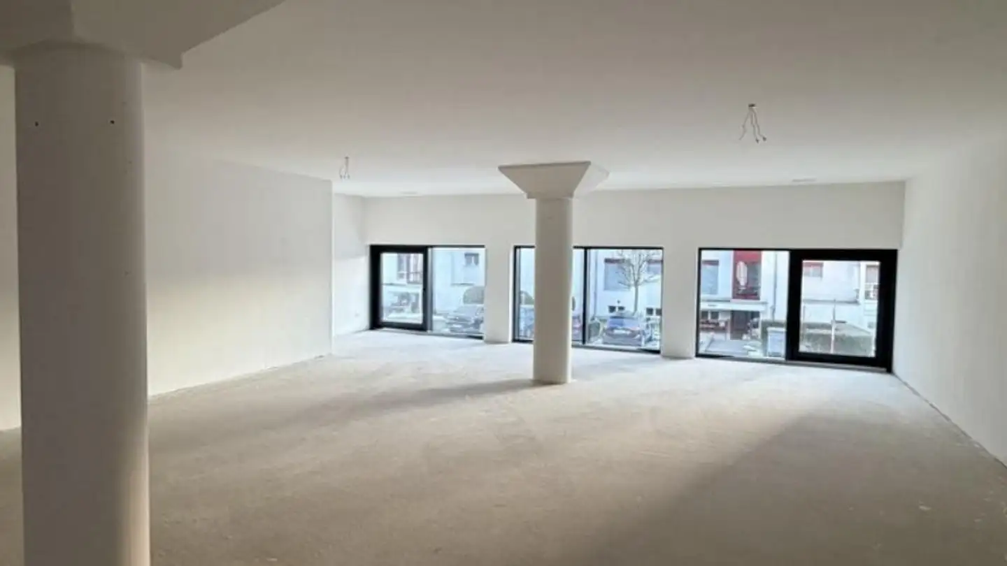 Commercial à louer - Bodenhof 1, 6014 Luzern - Photo 2