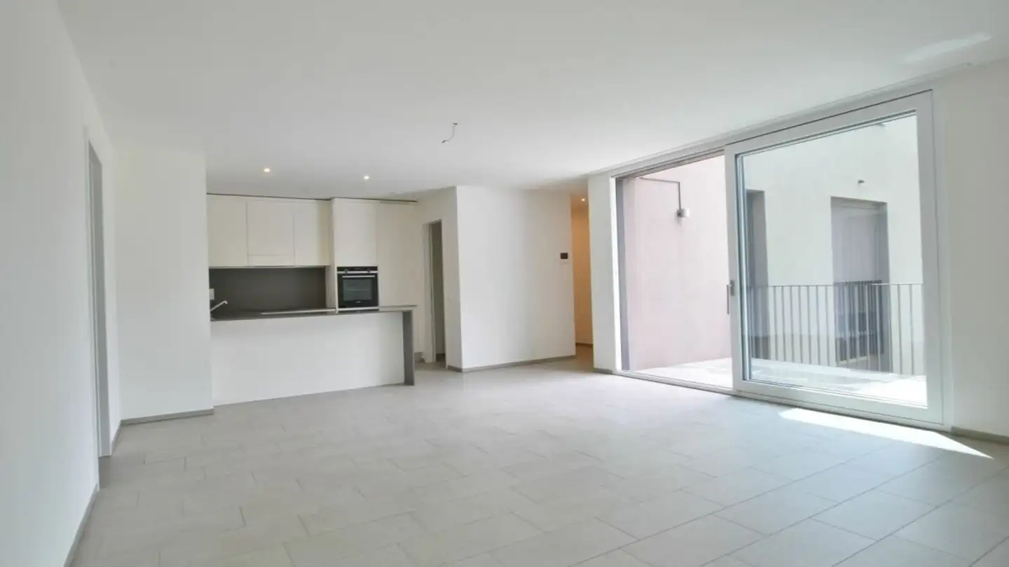Appartement à louer - Via Dragone 6, 6710 Biasca