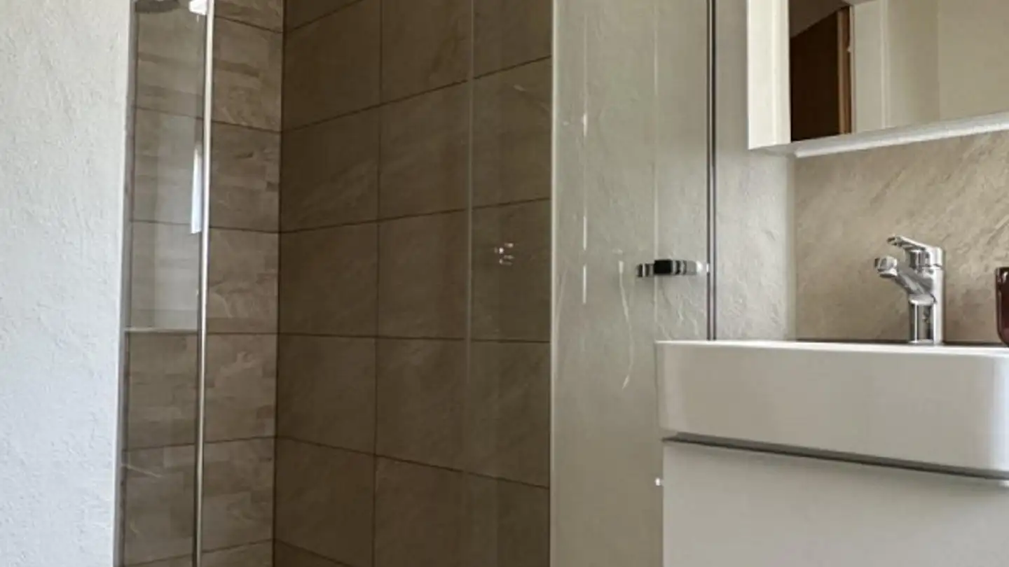 Apartment for rent - Frutigenstrasse 75b, 3604 Thun - Photo 4