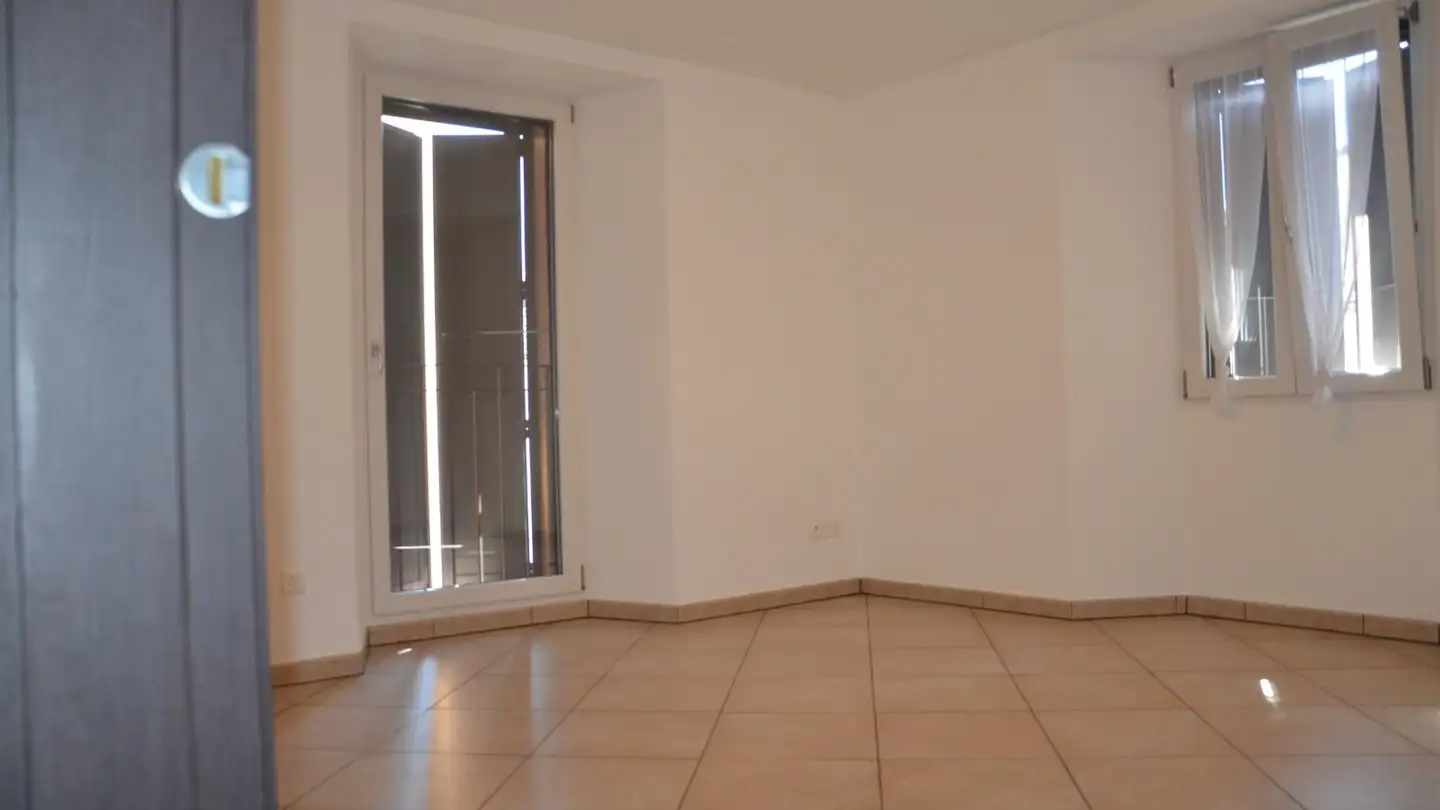 Wohnung mieten - Via Cantonale 84, 6556 Leggia - Foto 4