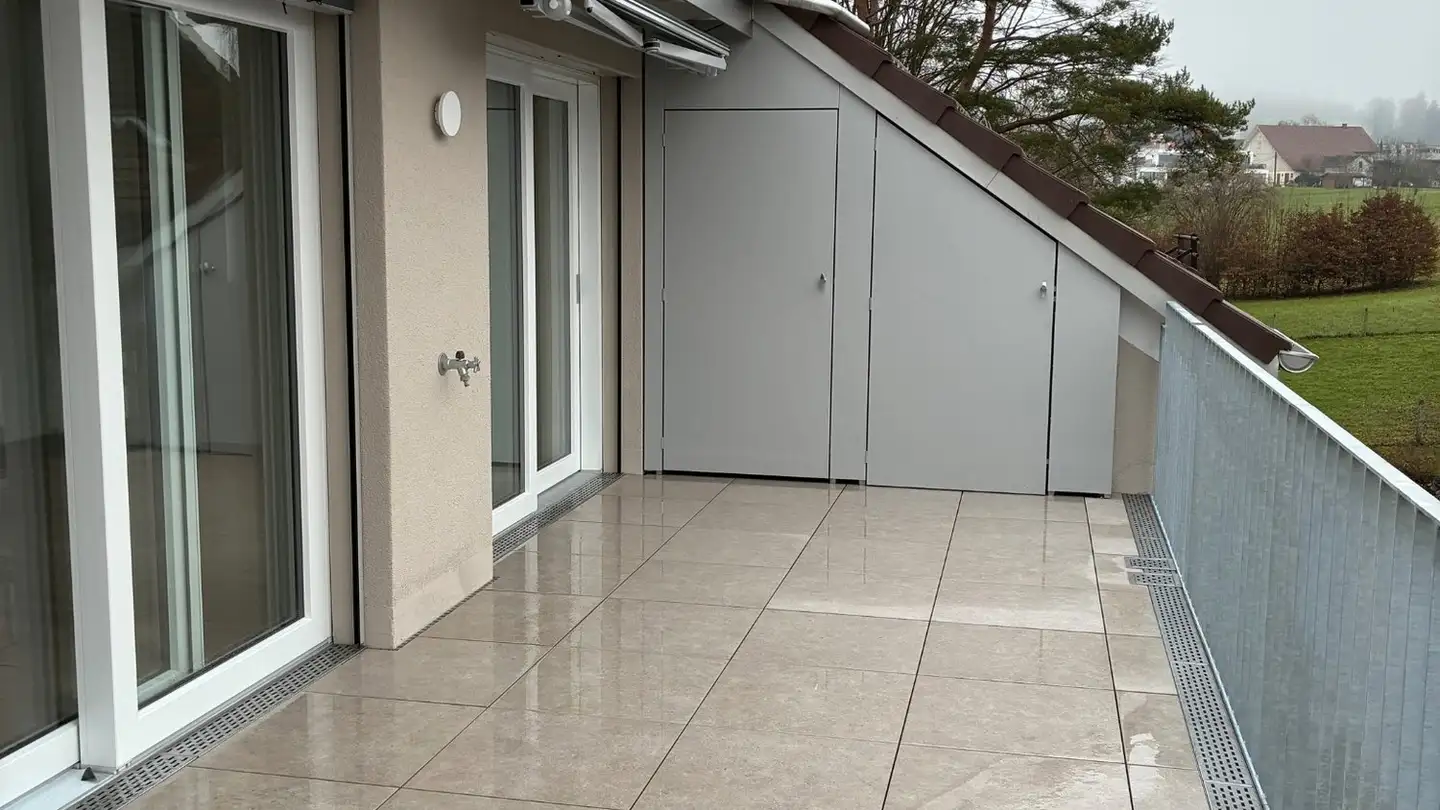 Appartamento in affitto - Witfeldstrasse 1, 8248 Uhwiesen