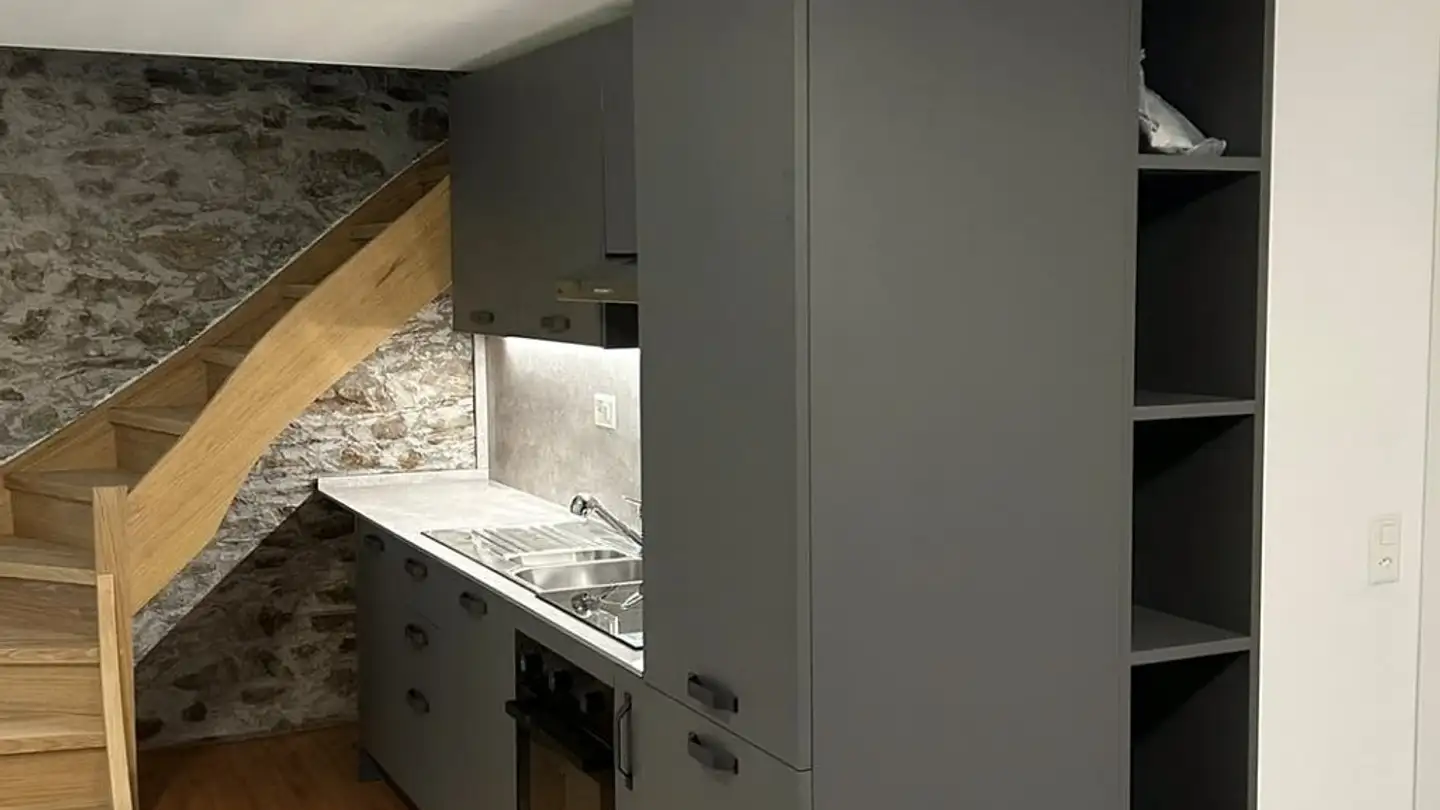 Appartamento in affitto - Campagnòla, 6535 Roveredo GR