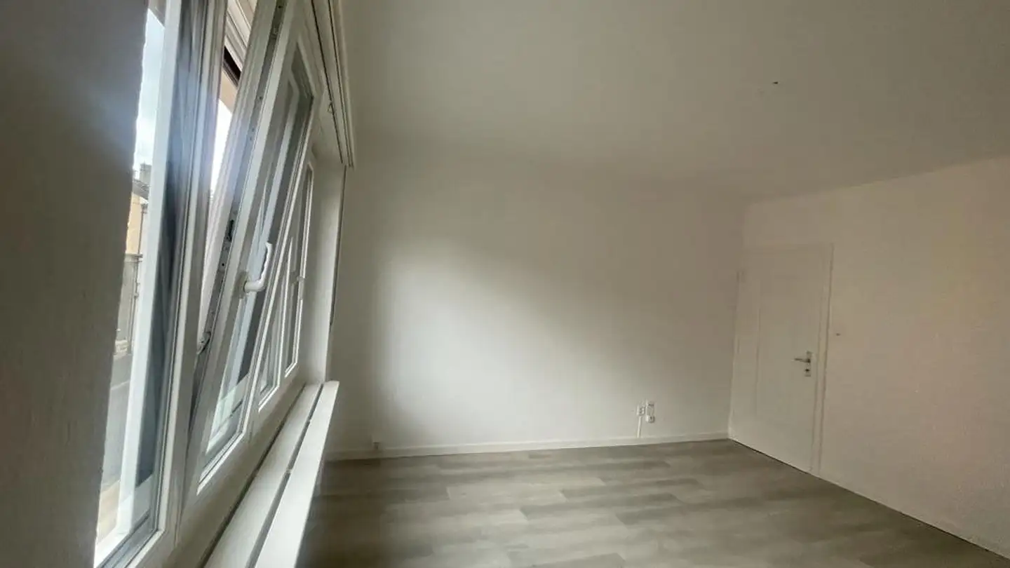 Apartment for rent - Rue Baptiste-Savoye 49, 2610 St-Imier - Photo 3